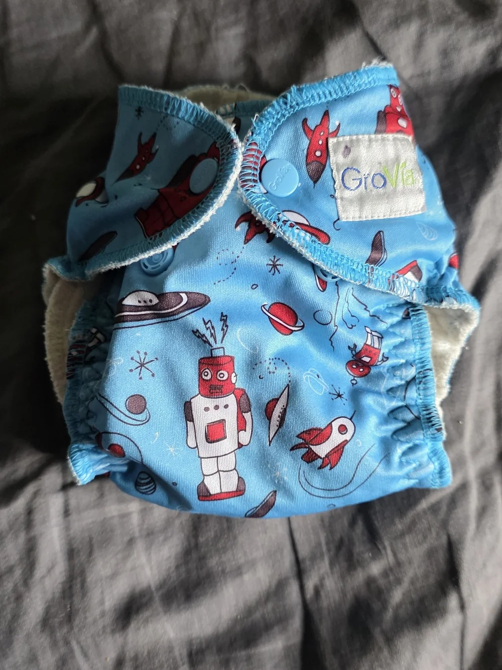 Lot of 8 Cloth Diapers – GroVia & Kissaluvs Newborn Aio Diapers + Fun Prints